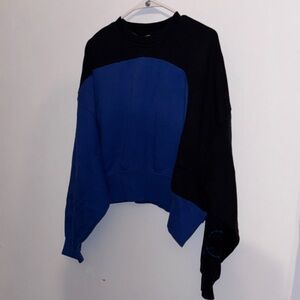 Nike Women's Blue and Black Sweatshirt